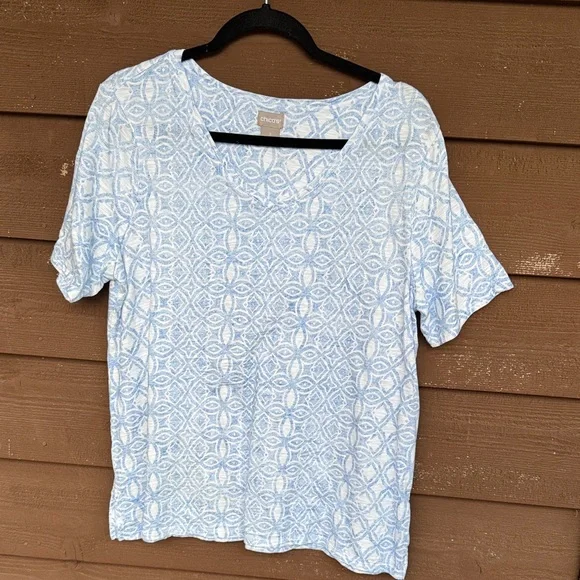 Chico's Sky Blue Patterned Short Sleeve Tee size 2 (L) - Picture 1 of 5
